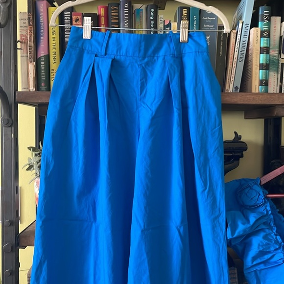 Chicwish Crop top and pant set - Picture 4 of 9